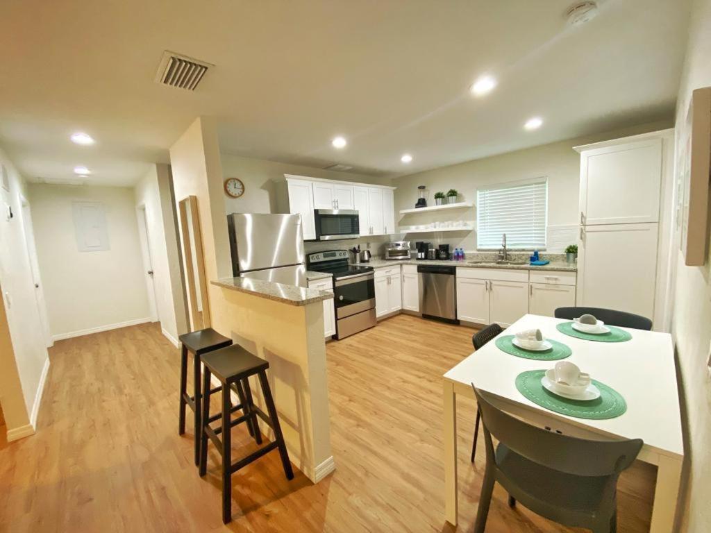 Villa *New*Sunshine Gorgeous- 3Bd/2Ba -Private Backyard! Port Orange Exterior foto